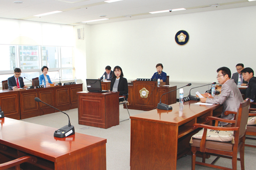 사회도시위원회(위원장 윤숙희) 의안심사