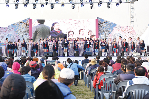 벚꽃과 함께하는 제18회 사상강변축제 ‘대성황’ 2