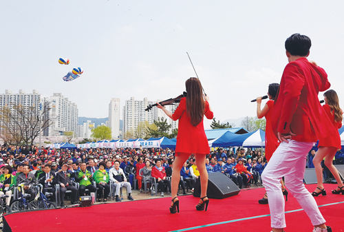 벚꽃과 함께하는 제18회 사상강변축제 ‘대성황’ 5