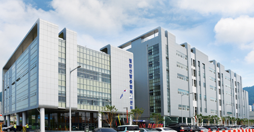 첨단신발융합허브센터 개소 “신발산업 메카로 재도약”2
