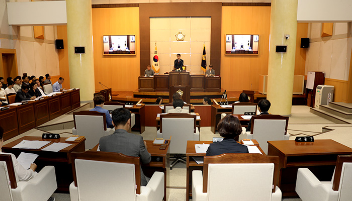 의회사진 2
