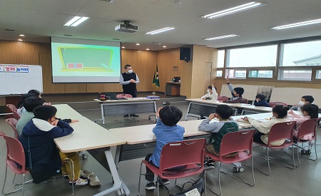 2층 주민자치회 프로그램실(쌈지도서관, 문화홀 등) 전경사진