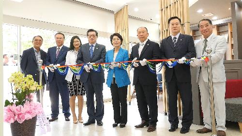 근로자  쉼터 및 북카페 오픈식