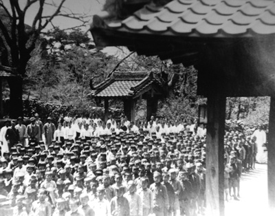 사상초등학생운수사견학(1930년대)