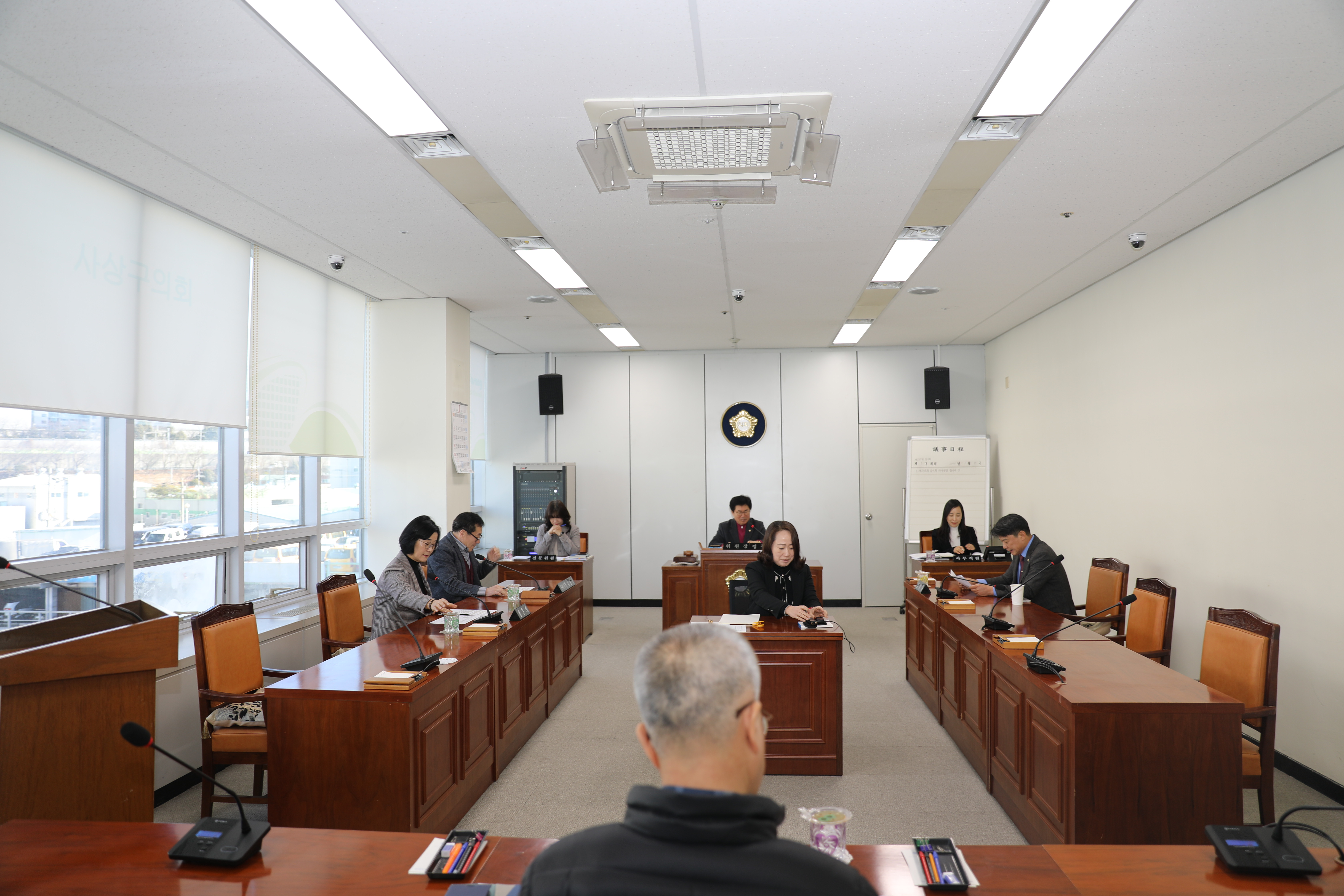 폐회중 의회운영위원회 사진