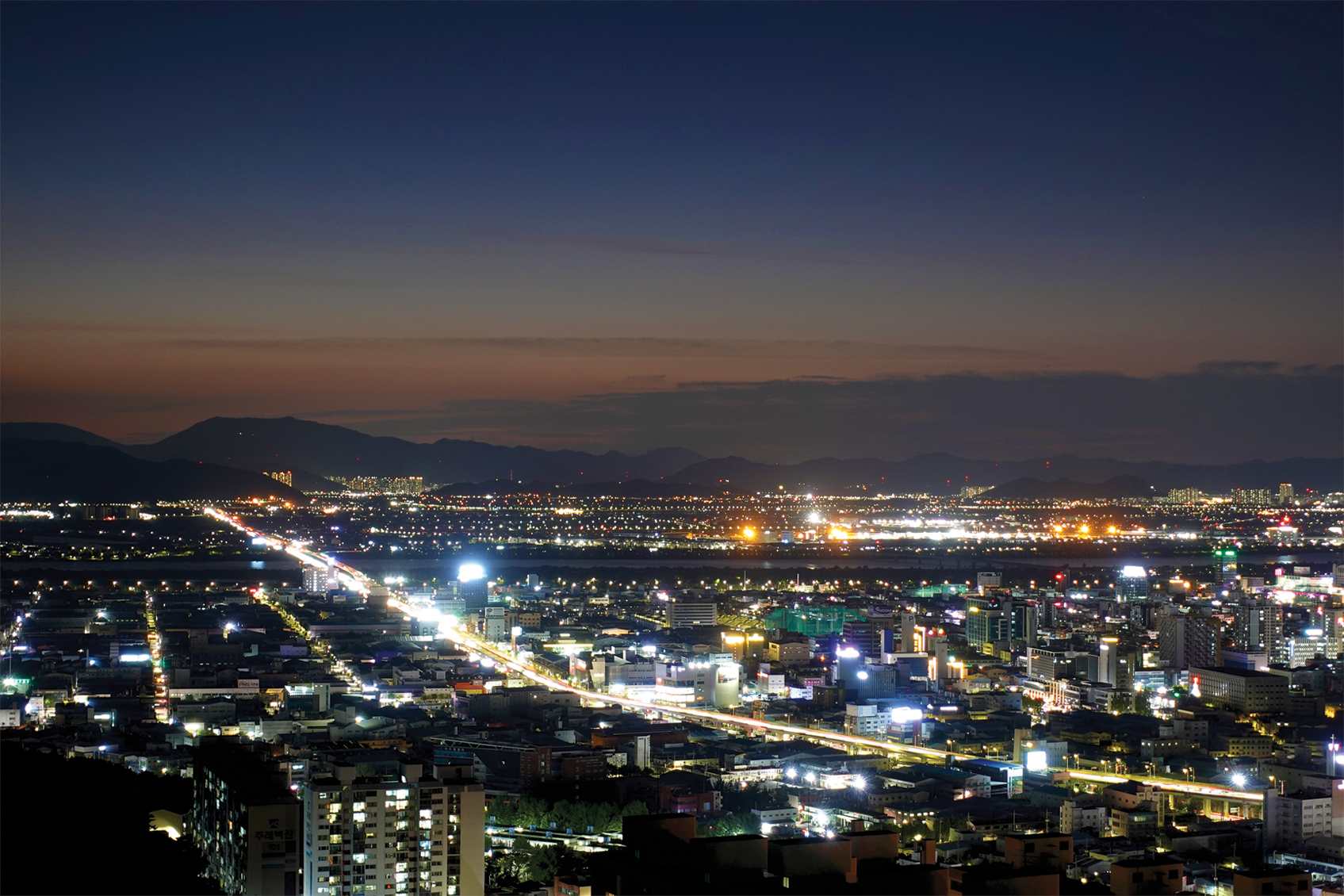 축제와 함께 떠나는 사상 가을 인생샷 여행 'NIGHT'