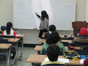 2013년 1/4분기 인물로 보는 어린이 한국사 수업 모습