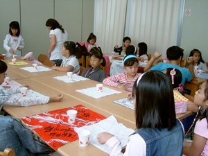 9월 토요휴업일 어린이 특강 사진(비즈공예)