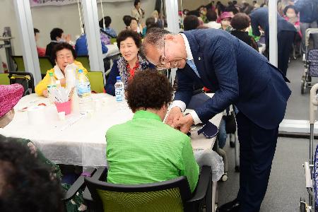 주례2동 냉정 효 어울림 경로잔치